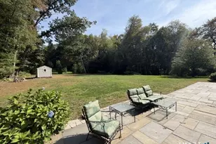62 Buttonball Ln, Glastonbury, CT 06033 - Photo 9