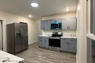 101 Enfield St, Hartford, CT 06112 - Photo 3