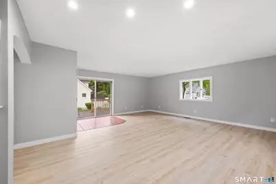 8 Hillside Road, Southbury, CT 06488 - Photo 11