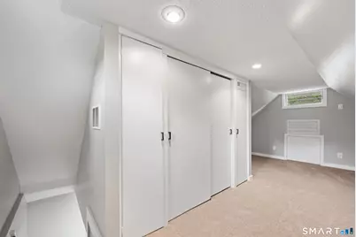 8 Hillside Road, Southbury, CT 06488 - Photo 19