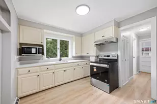 8 Hillside Rd, Southbury, CT 06488 - Photo 5