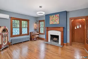 72 Dodgingtown Rd, Bethel, CT 06801 - Photo 5