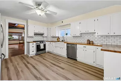 1566 Whitney Avenue, Hamden, CT 06517 - Photo 13