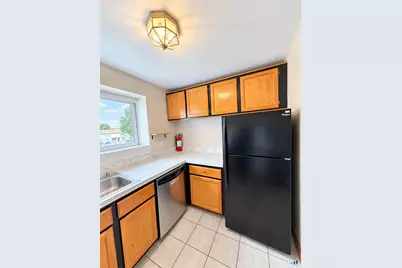 12 Carillon Drive #B, Rocky Hill, CT 06067 - Photo 7