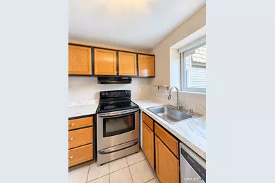 12 Carillon Drive #B, Rocky Hill, CT 06067 - Photo 5