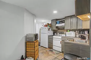 129 Gene St, East Haven, CT 06513 - Photo 15