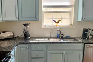 160 Russell St, Groton, CT 06355 - Photo 3
