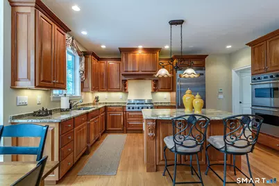 7 Louis Allan Drive, Danbury, CT 06811 - Photo 15