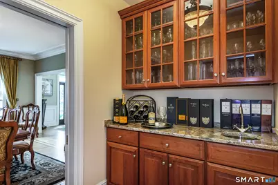 7 Louis Allan Drive, Danbury, CT 06811 - Photo 9