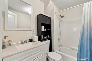 210 Washington Ave, West Haven, CT 06516 - Photo 15