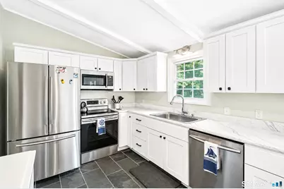 200 Capstan Avenue, Groton, CT 06355 - Photo 13