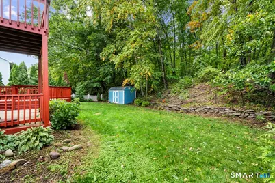315 Kenwood Avenue, Hamden, CT 06518 - Photo 25