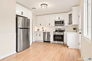 30 Dellwood Dr, Milford, CT 06460 - Photo 9