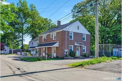 180 Dupont Place, Bridgeport, CT 06610 - Photo 1