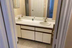 31 High St, East Hartford, CT 06118 - Photo 7