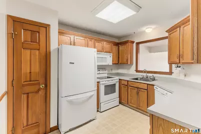 614 Overlook Path #614, Southington, CT 06489 - Photo 15