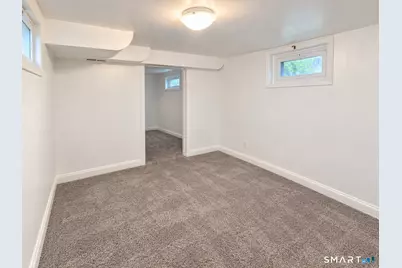 150 Thomaston Street, Hartford, CT 06112 - Photo 27