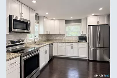 150 Thomaston Street, Hartford, CT 06112 - Photo 13