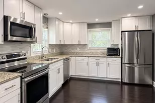 150 Thomaston St, Hartford, CT 06112 - Photo 13