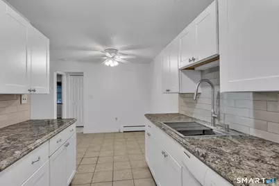 1218 Middle Turnpike West #A, Manchester, CT 06040 - Photo 7