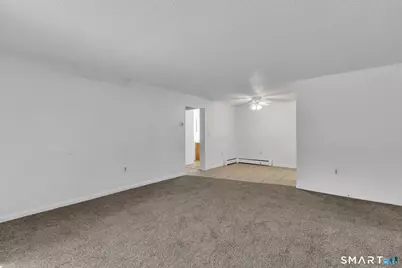 1218 Middle Turnpike West #A, Manchester, CT 06040 - Photo 13