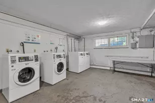 1218 Middle Turnpike W, Manchester, CT 06040 - Photo 21