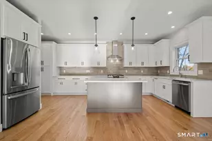 20 Fieldstone Ct, Bethel, CT 06801 - Photo 3