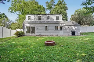 40 Tupper Dr, Stamford, CT 06902 - Photo 31