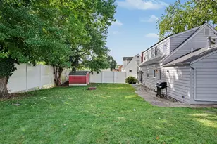40 Tupper Dr, Stamford, CT 06902 - Photo 29