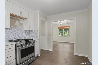 40 Tupper Drive, Stamford, CT 06902 - Photo 11