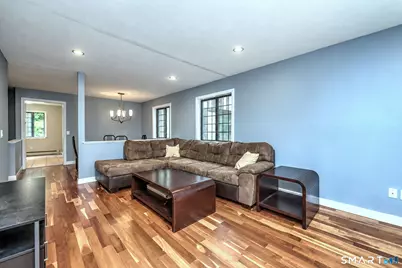 134 Foxwood Close #134, Milford, CT 06461 - Photo 17