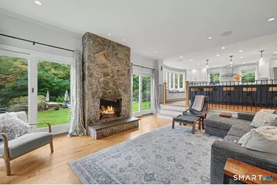211 Laurel Road, New Canaan, CT 06840 - Photo 9