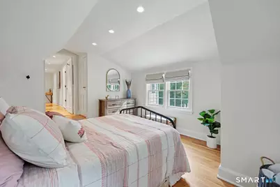 211 Laurel Road, New Canaan, CT 06840 - Photo 27