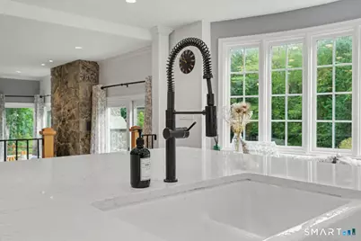 211 Laurel Road, New Canaan, CT 06840 - Photo 35