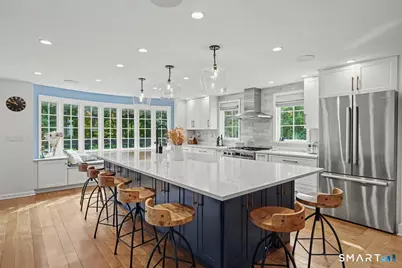 211 Laurel Road, New Canaan, CT 06840 - Photo 15