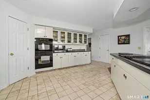 54 Shore Rd, Waterford, CT 06385 - Photo 9