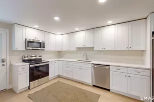11 Harris St, Berlin, CT 06037 - Photo 5