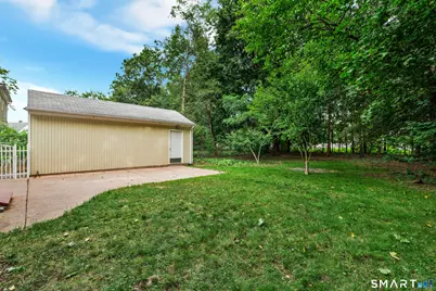 21 Monroe Street, North Haven, CT 06473 - Photo 25