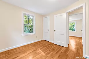 21 Monroe St, North Haven, CT 06473 - Photo 15