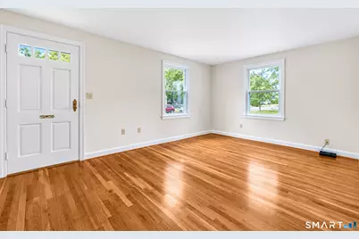 21 Monroe Street, North Haven, CT 06473 - Photo 3