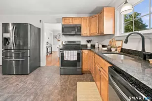 460 Main St, Newington, CT 06111 - Photo 3