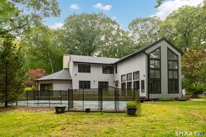 200 Deer Lane, Guilford, CT 06437 - Photo 3