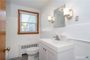 30 Westgate St, West Hartford, CT 06110 - Photo 23