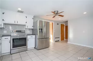 30 Westgate St, West Hartford, CT 06110 - Photo 11