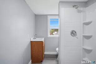 20 Prospect St, Enfield, CT 06082 - Photo 31