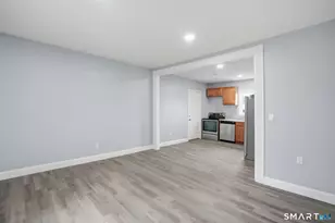 20 Prospect St, Enfield, CT 06082 - Photo 3