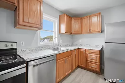 20 Prospect Street, Enfield, CT 06082 - Photo 13