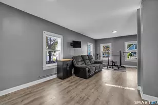 28 George St, West Haven, CT 06516 - Photo 11