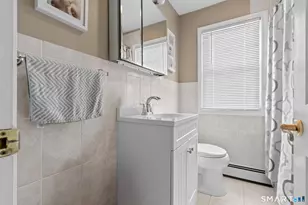 1781 Litchfield Turnpike, Woodbridge, CT 06525 - Photo 13