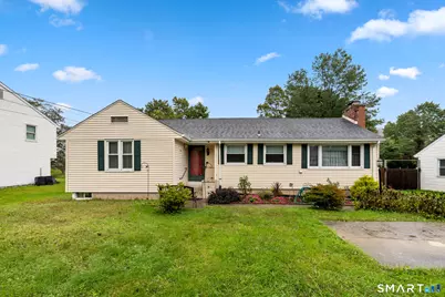 1781 Litchfield Turnpike, Woodbridge, CT 06525 - Photo 1